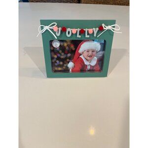 Jolly Christmas-Themed 6x4 Photo Frame With Felt Pom-Poms & Bow Accents Green &